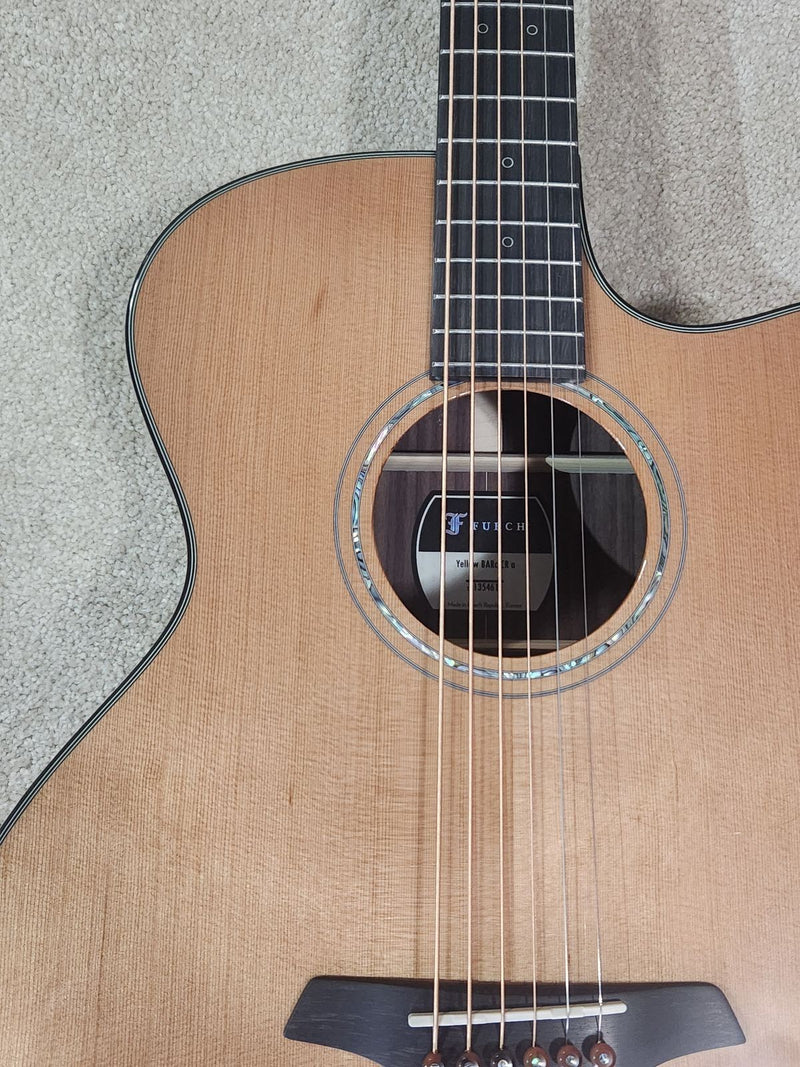 Furch Yellow Baritone Cedar Rosewood w/ New CNR System Active Neck Des