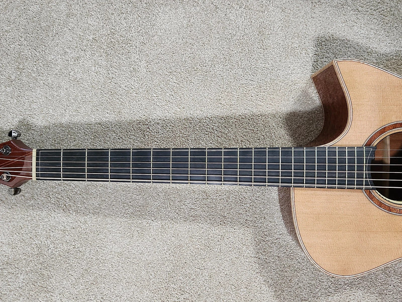 Hozen Black Label MJ Red Cedar Top African Mahogany B/S with