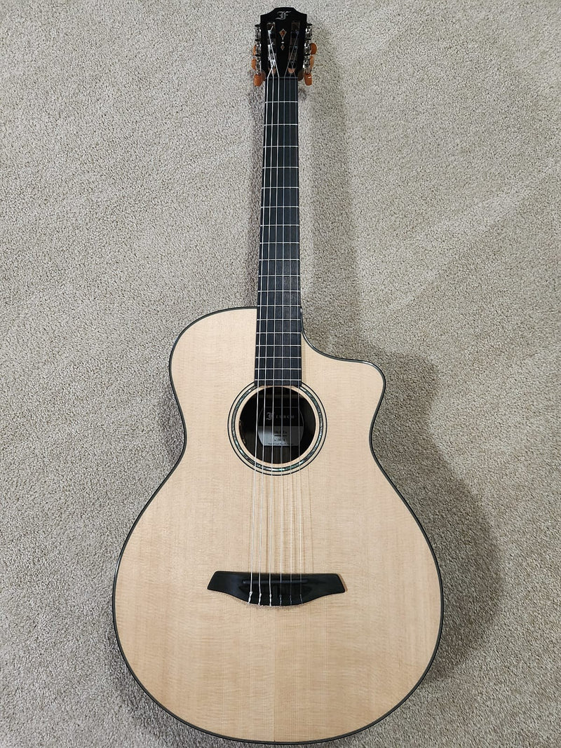 45304274