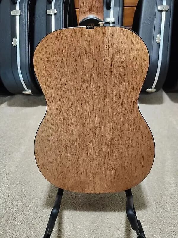 Furch LJ 10-CM Little Jane Travel Guitar Cedar Top, Mahogany B&S