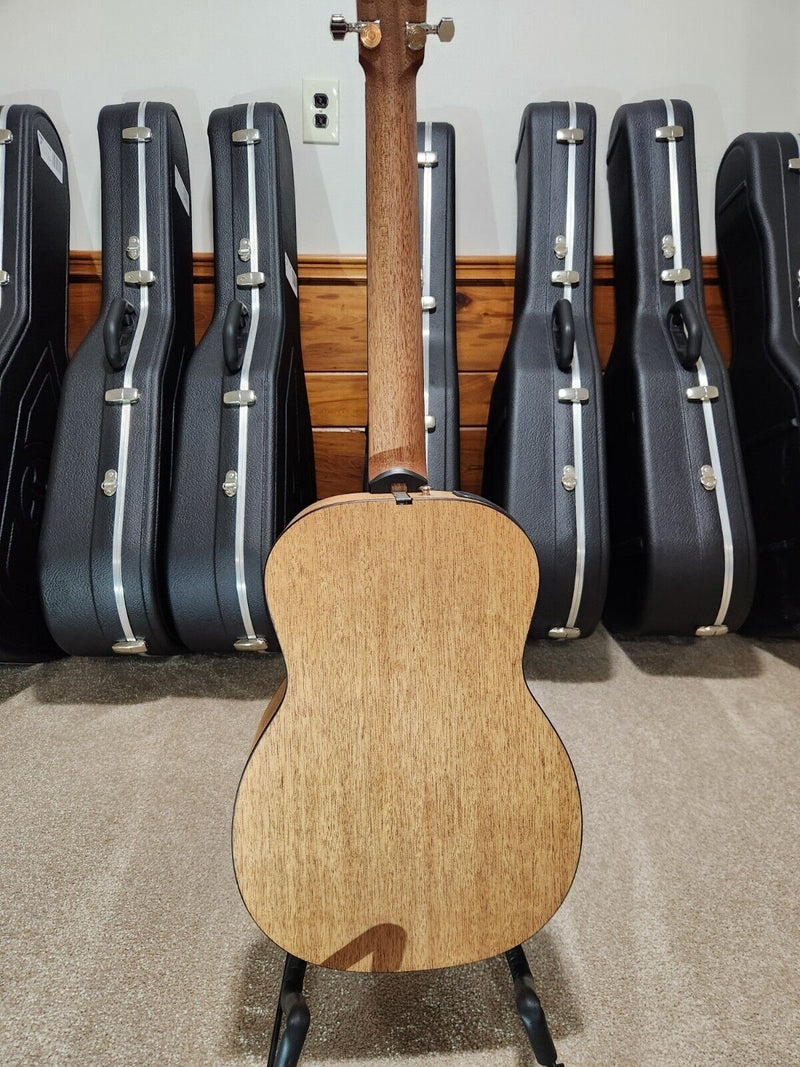 Furch LJ 10-CM Little Jane Travel Guitar Cedar Top, Mahogany B&S