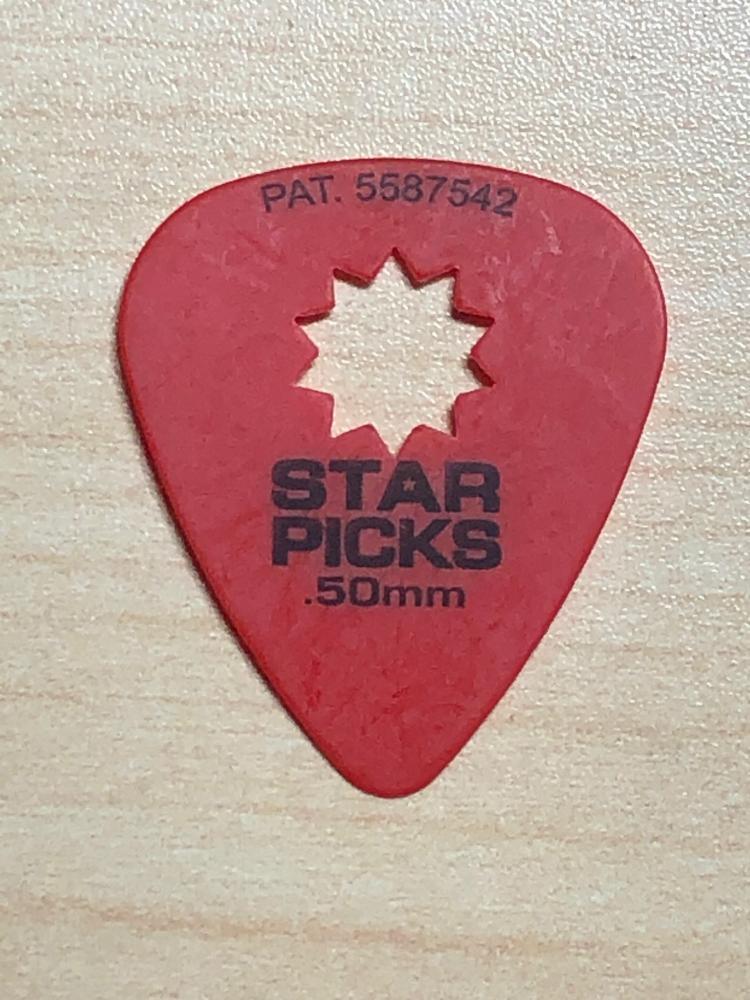 Pack of 8 Everly Star Picks - Red (.50mm)