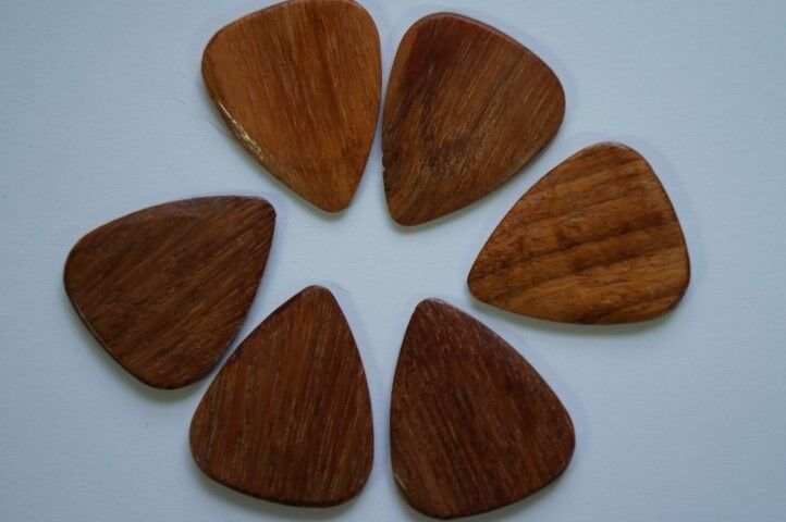 Timber Tones Luxury Wood Guitar Pick - Ironwood - Single Pick